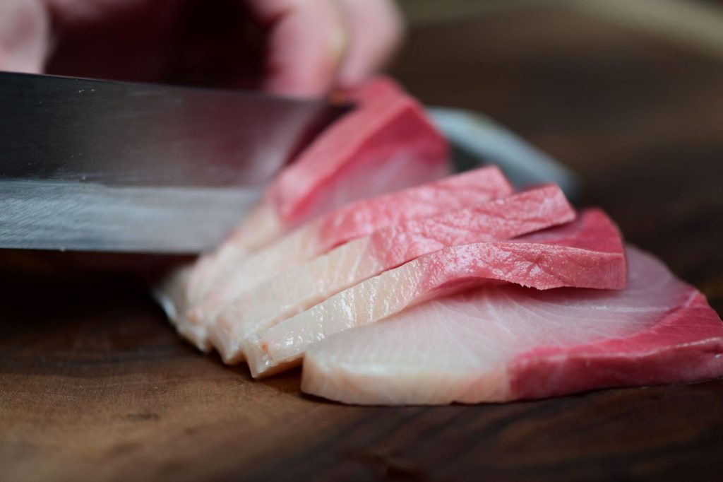 Hamachi loin sashimi