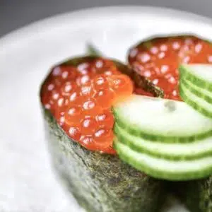 Ikura sushi