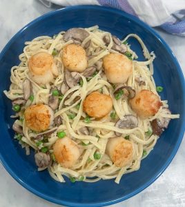 Scallops a la cacio e pepe